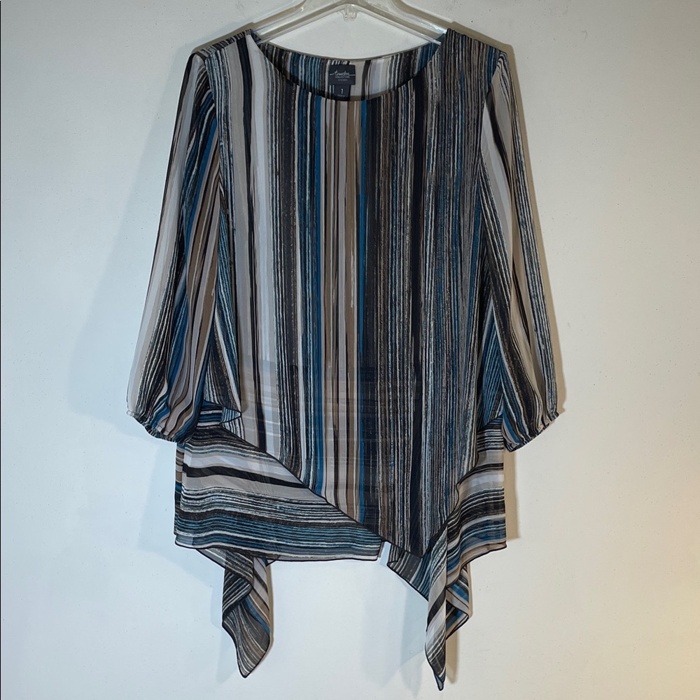 Travelers Collection by Chico’s Striped Woven Asymmetrical Blouse. M. NWT. - Picture 2 of 10
